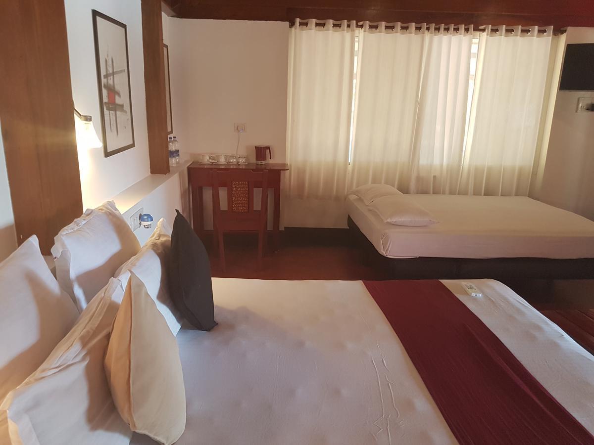 Petit Elephant Cherai Beach Ngoại thất bức ảnh